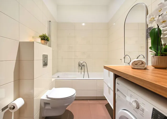 Kwartal Kamienic Old Town View By Elite * Danzica